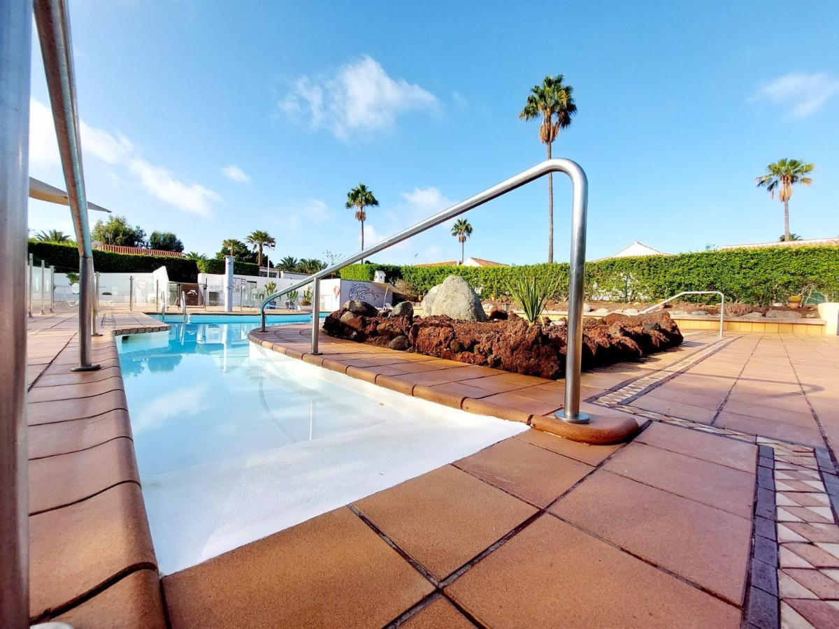 Bungalow De Diseno Hidromasajes Terraza Y Piscina. San Bartolomé Eksteriør billede